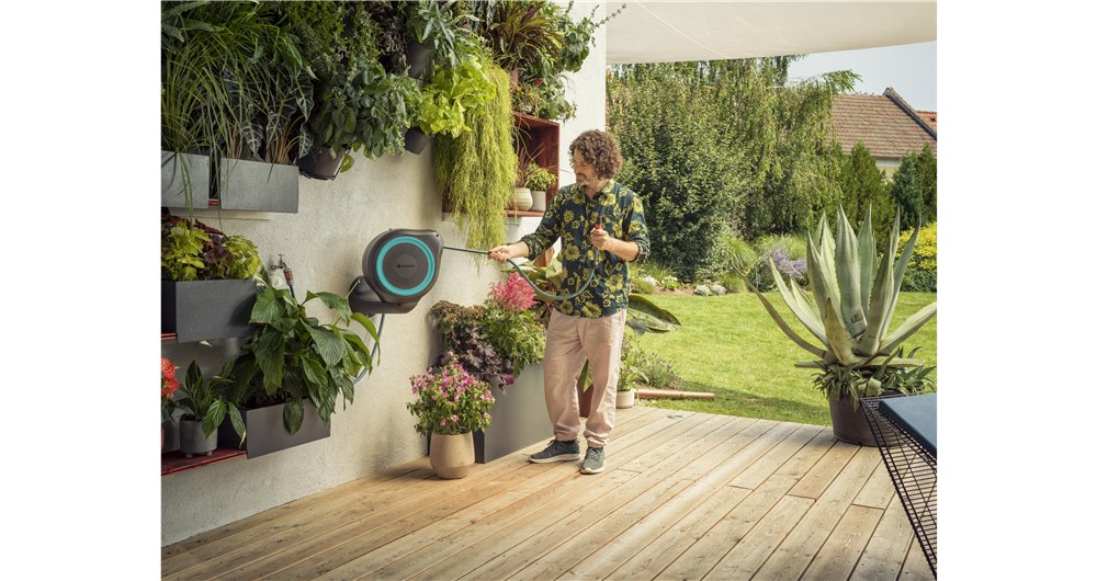 EAN 4078500052085 - Gardena 18600-20 manguera de jardín 15 m Negro imagen 3