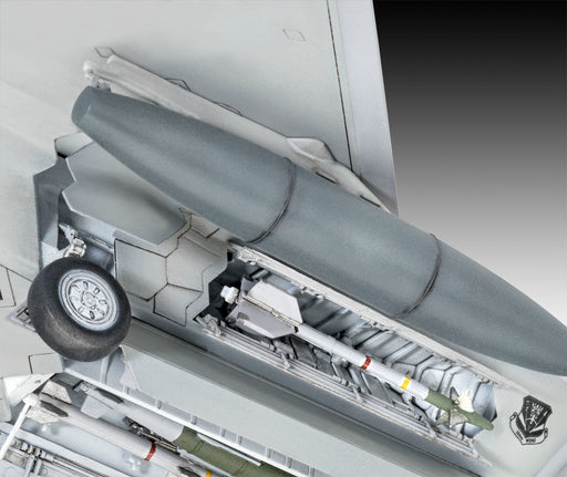 EAN 4009803038582 - Revell Lockheed Martin F-22A Raptor Aeronave Kit de montaje 1:72 imagen 2