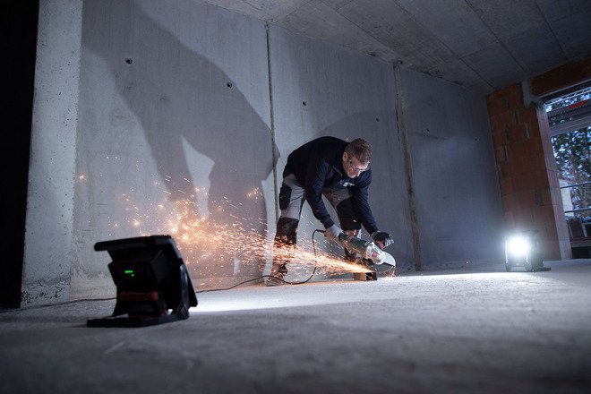 EAN 4007123676613 - Brennenstuhl 1173140400 Reflector Negro 40 W LED imagen 13