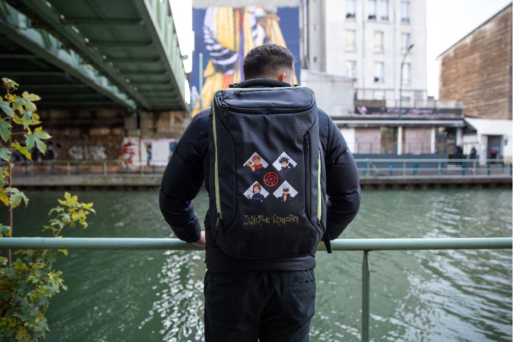 EAN 3328170292719 - Konix KX JUJUTSU 17' GAMING BACKPACK 43,2 cm (17") Mochila Negro, Oro imagen 6