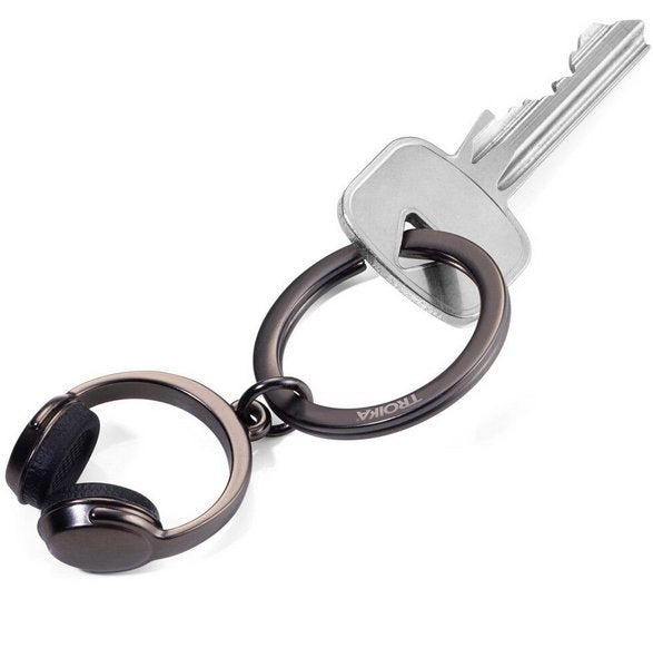 EAN 4024023119576 - TROIKA KR17-07/GM llavero y llavero tipo cartera Llavero de anilla Gris imagen 2