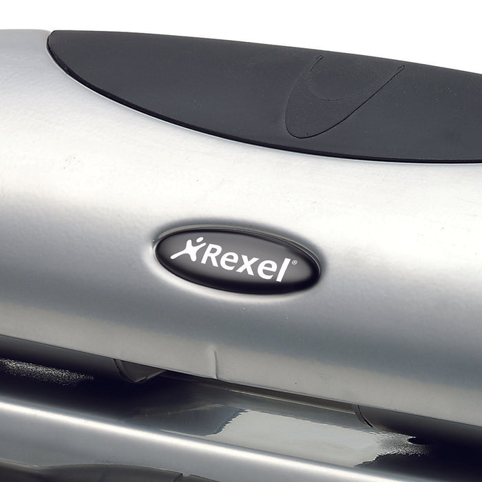 EAN 5028252116404 - Rexel P425 perforador de papel 25 hojas Negro, Plata imagen 2