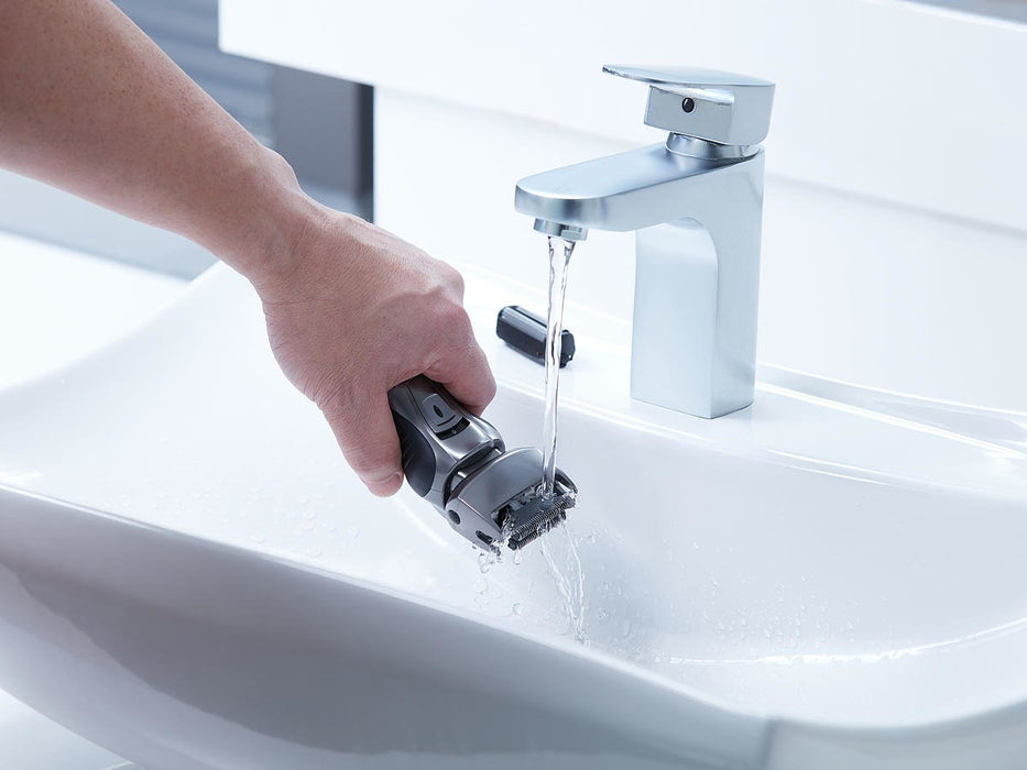 EAN 5025232896769 - Panasonic ES-RW33 Máquina de afeitar de láminas Recortadora Negro, Plata imagen 5