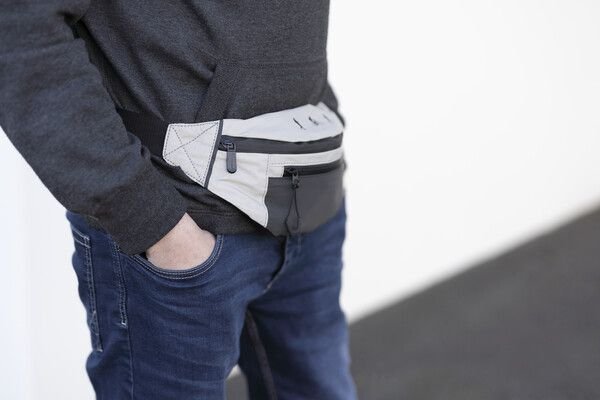 EAN 4024023022173 - TROIKA REFLACTIVE BAG riñonera Nylon, Poliéster Gris imagen 6