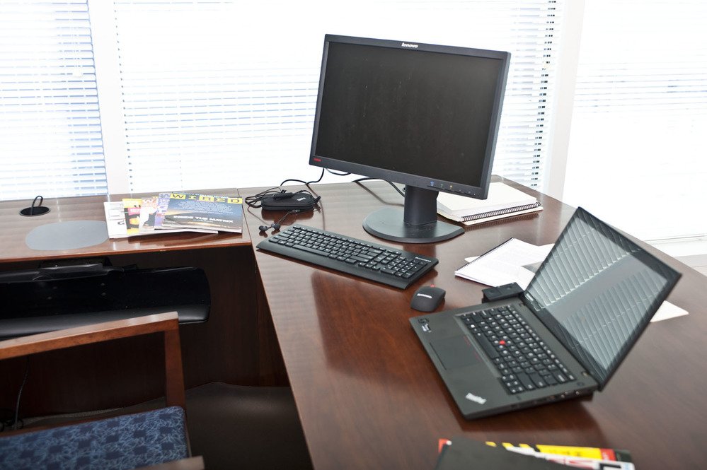 EAN 0887770918083 - Lenovo Pro Dock Acoplamiento Negro imagen 6