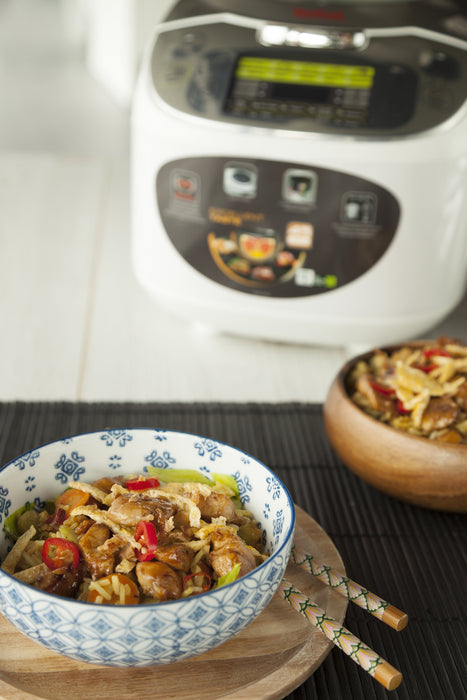 EAN 3045386371587 - Tefal RK8121 1,8 L 750 W Plata, Blanco imagen 12