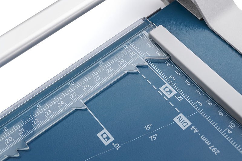 EAN 4009729069066 - Dahle 507 guillotina para papel 0,8 mm 8 hojas imagen 4