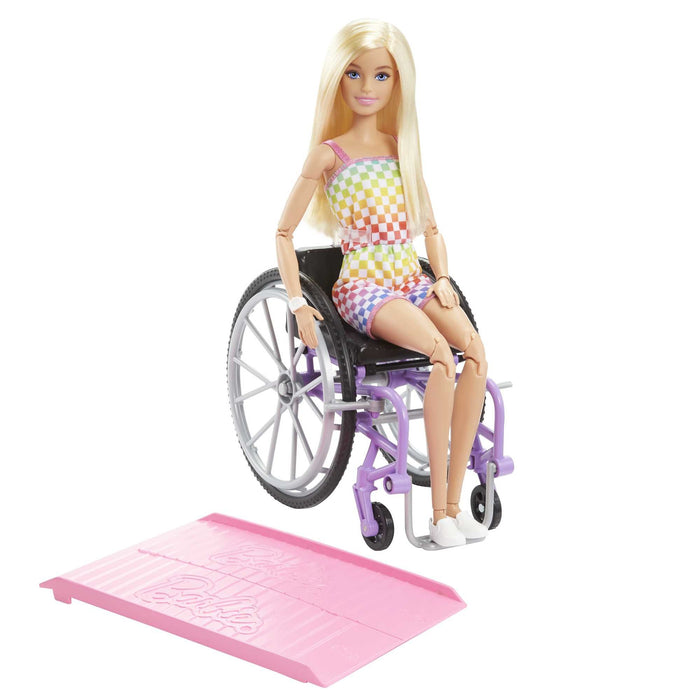 EAN 194735094127 - Barbie Fashionistas HJT13 muñeca imagen 1