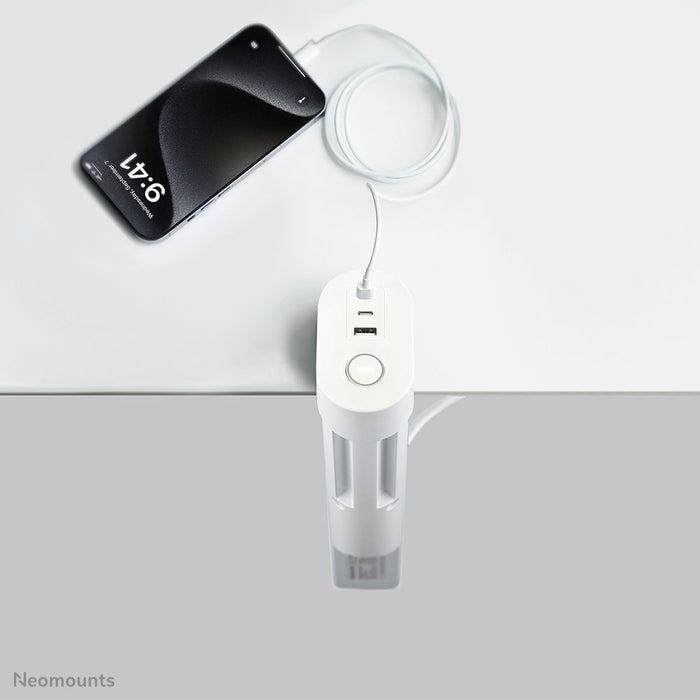 EAN 8717371449360 - Neomounts DS22-840WH6 base múltiple 1,4 m 3 salidas AC Interior Blanco imagen 8