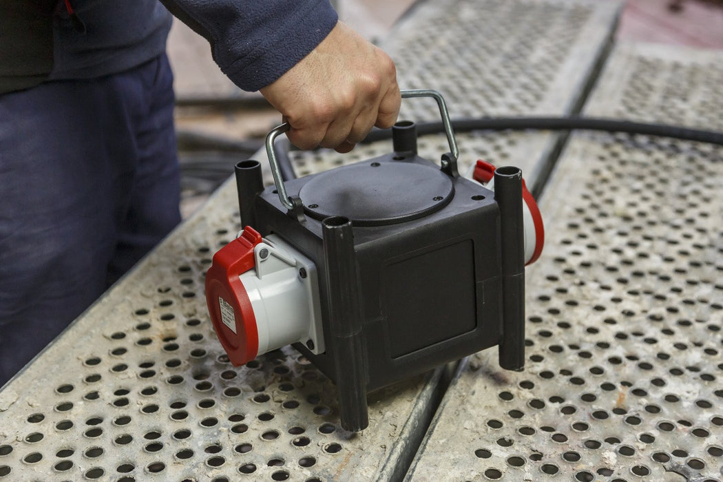 EAN 4007123686995 - Brennenstuhl 1153680200 base múltiple 2 m 2 salidas AC Exterior Negro, Rojo, Blanco imagen 5