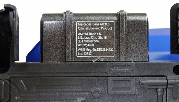 EAN 4260677955362 - Amewi Mercedes Arocs License Dump Truck modelo controlado por radio Camión basculante Motor eléctrico 1:1 imagen 8