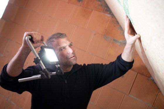 EAN 4007123675685 - Brennenstuhl 1171960205 Reflector Negro, Blanco 20 W LED imagen 10