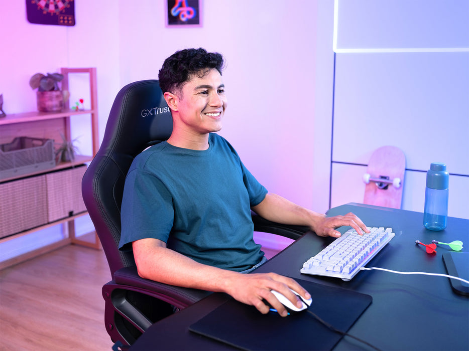 EAN 8713439247374 - Trust GXT 833W THADO teclado Juego USB QWERTY Inglés de EE. UU. Blanco imagen 5