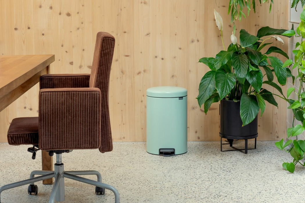 EAN 8710755233920 - Brabantia 233920 papelera 20 L Alrededor Acero Verde imagen 4