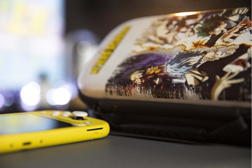 EAN 3328170288163 - Konix My Hero Academia 80761117671 funda para consola portátil Funda protectora rígida Nintendo EVA (Etil imagen 3