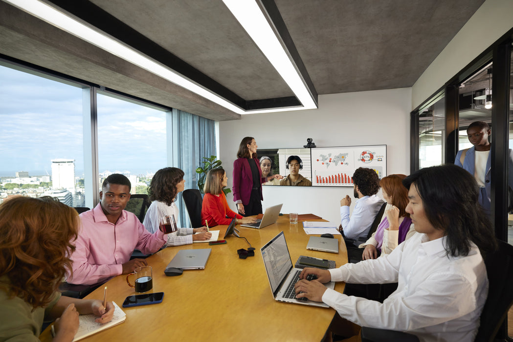 EAN 198122562497 - HP Poly 45W 2.5Gbps PoE++ Adapter w magnets /0.23M CAT6A Cable w Power Cord imagen 4