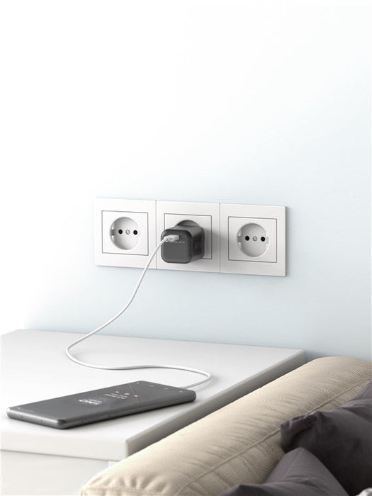 EAN 4040849653315 - Goobay 65331 cargador de dispositivo móvil Auriculares, Teléfono móvil, Smartphone Negro Corriente altern imagen 7