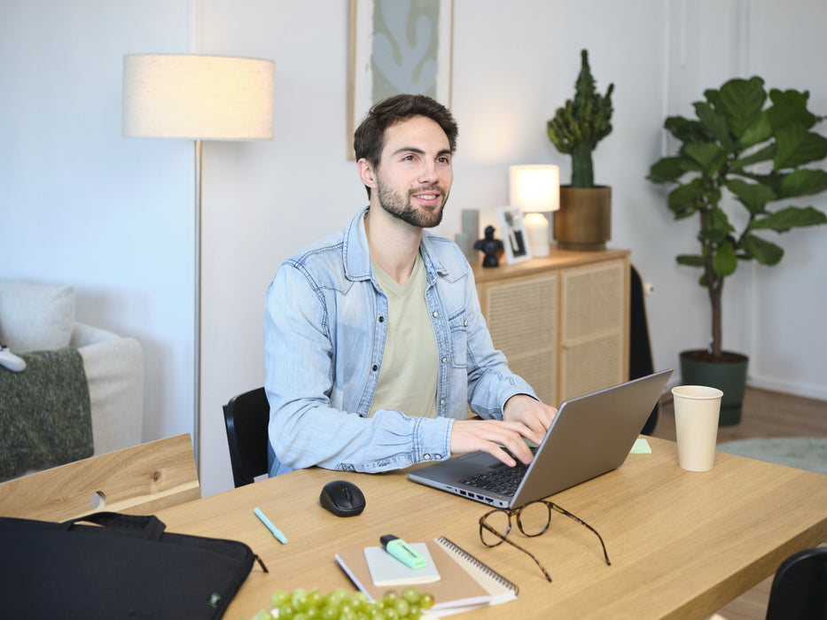 EAN 8713439249880 - Trust Bologna 40,6 cm (16") Maletín Negro imagen 13