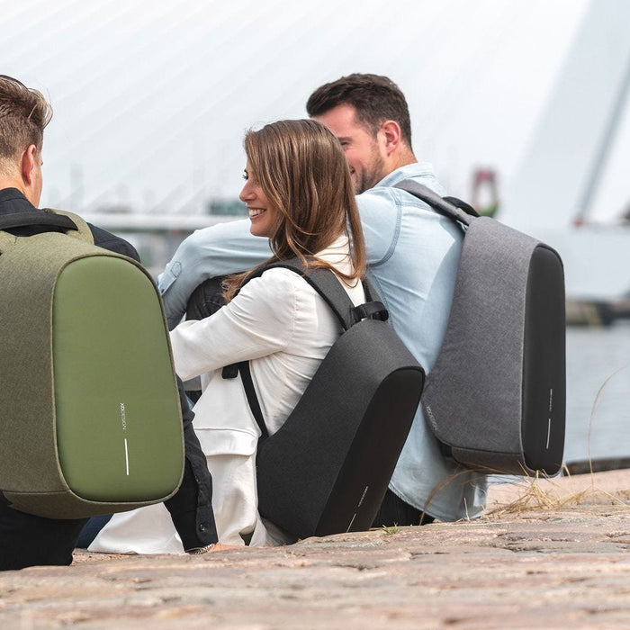 EAN 8714612115541 - XD-Design Bobby Hero XL mochila Negro, Gris Espuma, Tereftalato de polietileno (PET) imagen 19