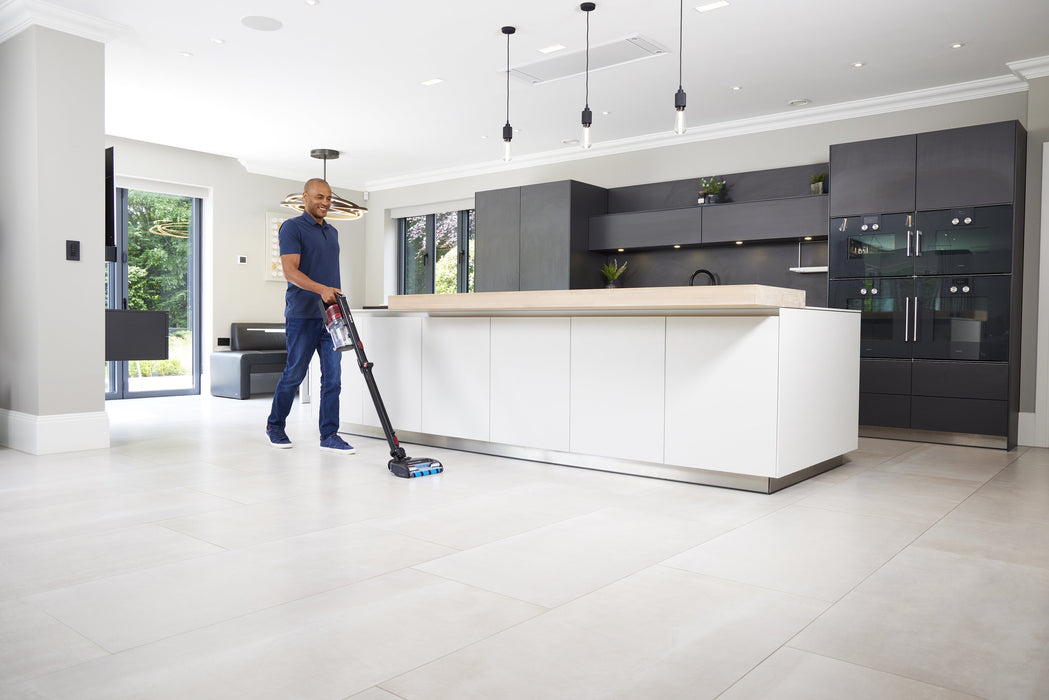 EAN 0622356243698 - Shark IZ300EUT aspiradora de pie y escoba eléctrica Aspiradora escoba 2 en 1 Batería Secar Sin bolsa Negr imagen 20