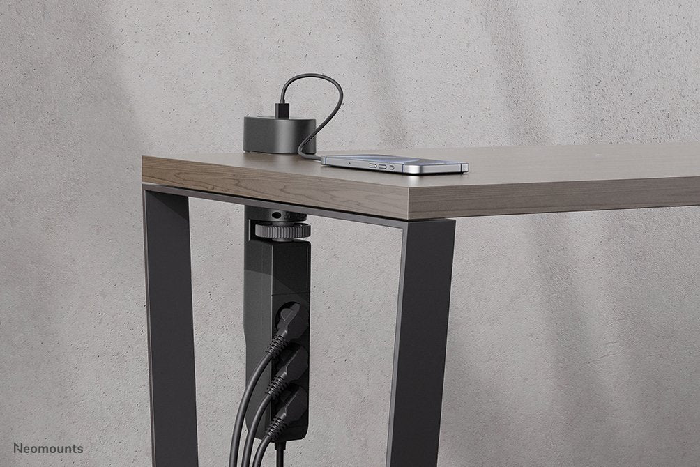 EAN 8717371448516 - Neomounts DS22-840BL6 base múltiple 1,4 m 3 salidas AC Interior Negro imagen 15