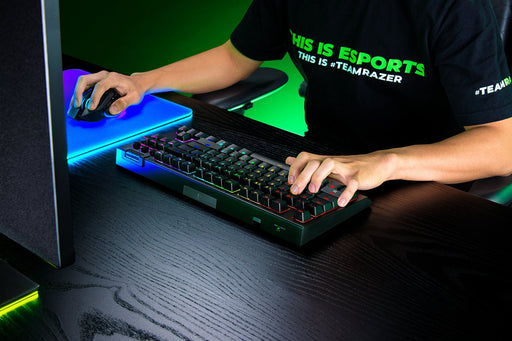 EAN 8886419349884 - Razer BlackWidow V4 Tenkeyless HyperSpeed teclado Juego USB + RF Wireless + Bluetooth QWERTY Internaciona imagen 2