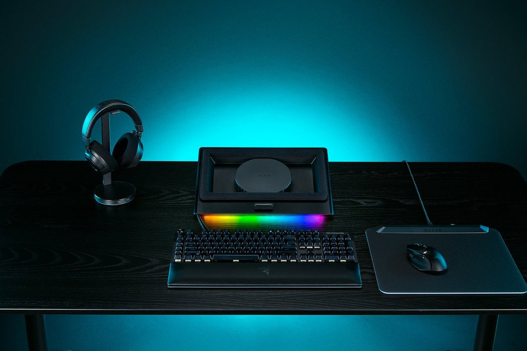 EAN 8887910053201 - Razer RC21-02300100-R3GW almohadilla fría 45,7 cm (18") Negro imagen 3