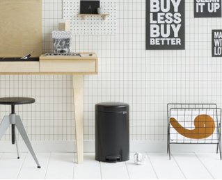 EAN 8710755113741 - Brabantia 113741 papelera 12 L Alrededor Negro imagen 4