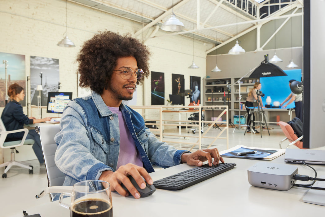 EAN 196068099282 - HP 975 USB+BT Dual-Mode Wireless Keyboard teclado RF Wireless + Bluetooth Negro imagen 8