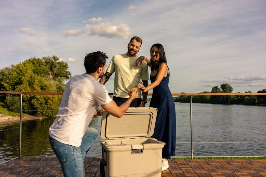 EAN 3138522134358 - Coleman 2213911 nevera portátil 43 L Blanco imagen 8