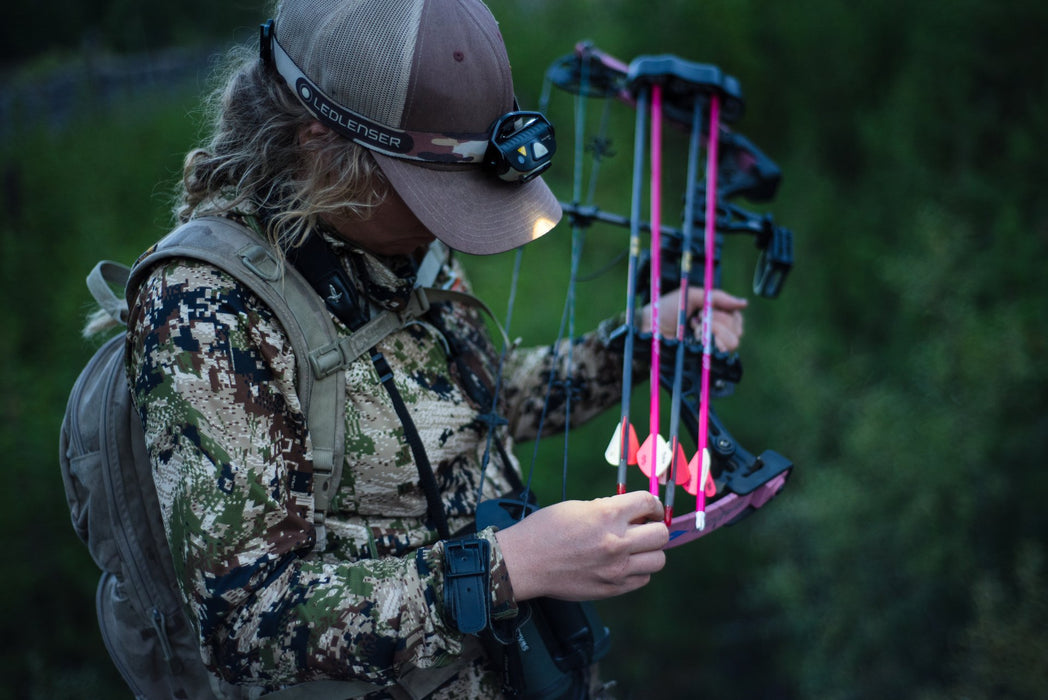 EAN 4058205019996 - Ledlenser MH8 Negro Linterna de mano LED imagen 9