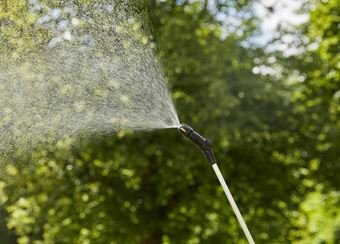 EAN 4078500052467 - Gardena 11138-20 rociador de jardín Pulverizador de mochila 5 L imagen 6