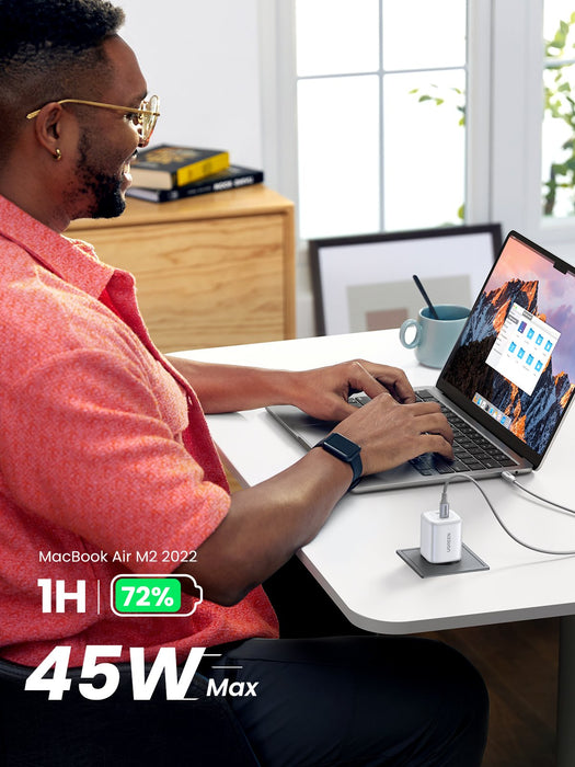 EAN 6941876213276 - Ugreen 15327 cargador de dispositivo móvil Universal Blanco Corriente alterna Carga rápida Interior imagen 9