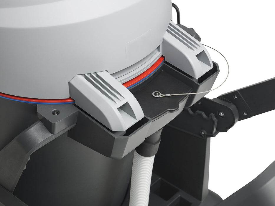 EAN 5715492213252 - Nilfisk VL500 35 18 L Aspiradora de tambor Seca y húmeda 1350 W Bolsa para el polvo imagen 2