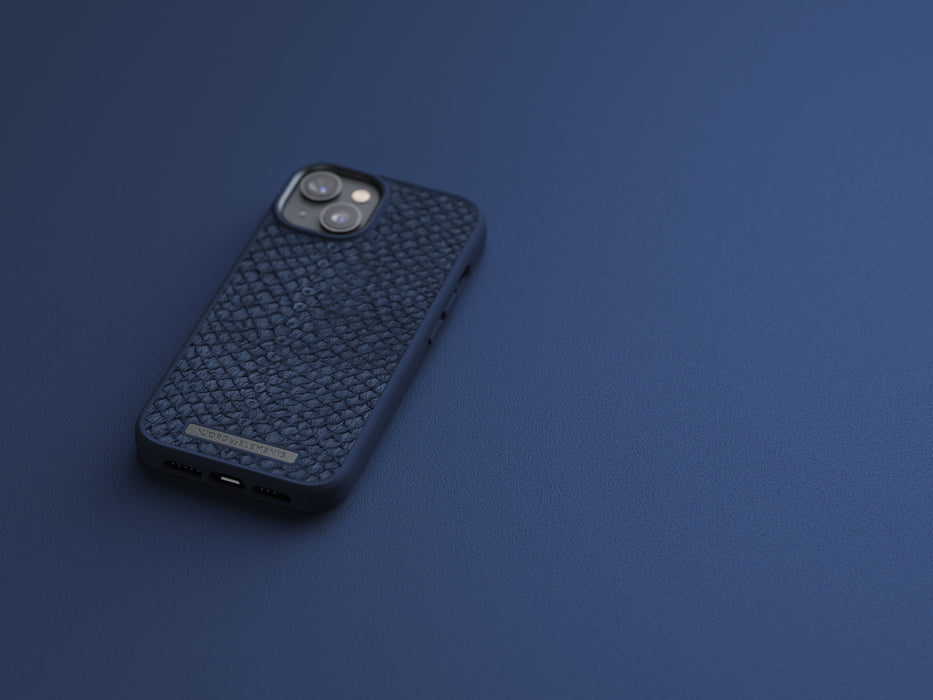 EAN 8720574620559 - Njord byELEMENTS Salmon Leather Magsafe funda para teléfono móvil 15,5 cm (6.1") Azul imagen 15