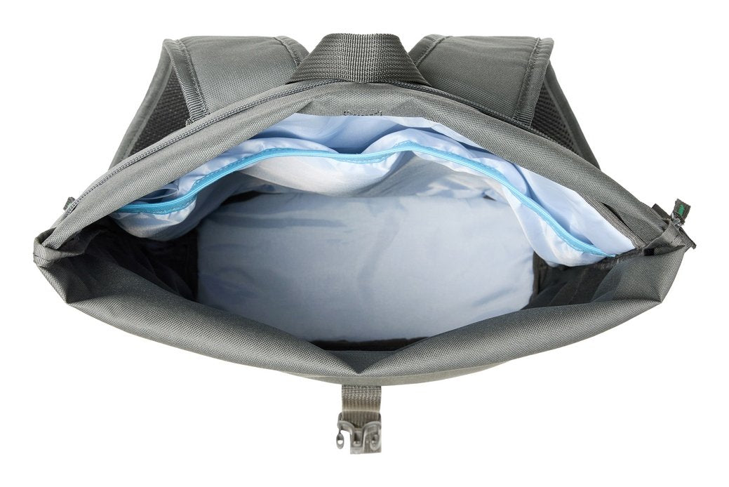 EAN 4260709015712 - Rivacase Gremio mochila City backpack Gris Poliéster, Tereftalato de polietileno reciclado (rPET) imagen 9