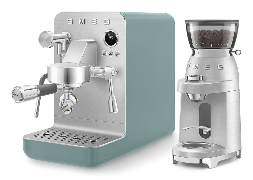 EAN 8017709346973 - Smeg EMC02EGMEU cafetera eléctrica Manual Máquina espresso 1,7 L imagen 22