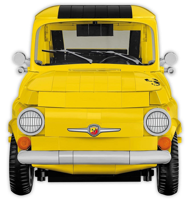 EAN 5902251243531 - COBI Fiat Abarth 595 - Executive Edition imagen 4