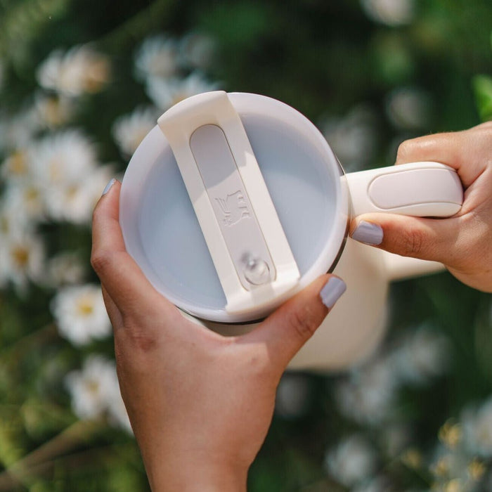 EAN 1210001959033 - Stanley Quencher H2.0​ FlowState Tumbler 1.2L 1200 ml Crema Acero inoxidable imagen 3