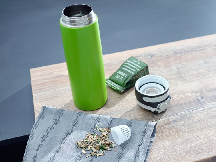 EAN 4006501032775 - Leifheit 03277 taza de viaje 600 ml Negro, Verde Acero inoxidable imagen 5