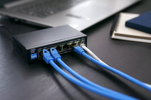 EAN 5903148914305 - Extralink EX.14305 switch No administrado L2 Gigabit Ethernet (10/100/1000) Energía sobre Ethernet (PoE)  imagen 2