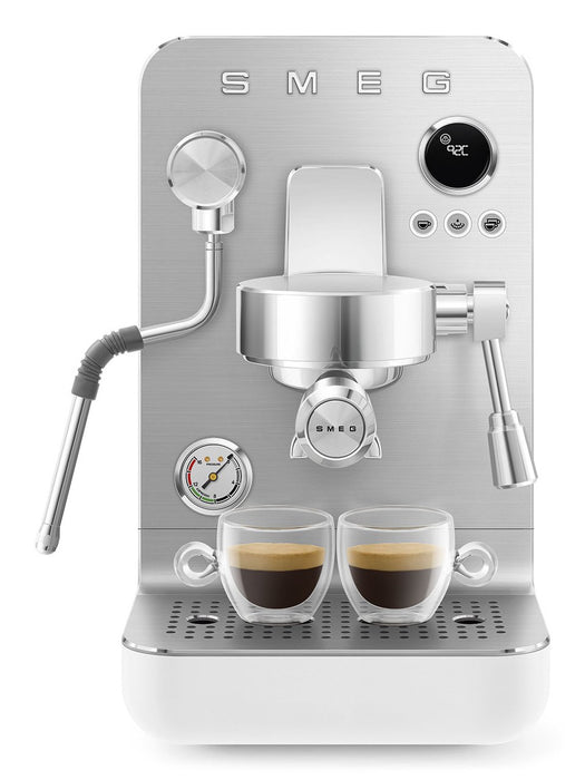 EAN 8017709347017 - Smeg EMC02WHMEU cafetera eléctrica Manual Máquina espresso 1,7 L imagen 9