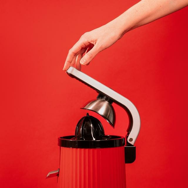 EAN 8435484038997 - Cecotec Xqueeze RetroJuice 600 Exprimidor lenta 600 W Negro, Rojo, Acero inoxidable imagen 6