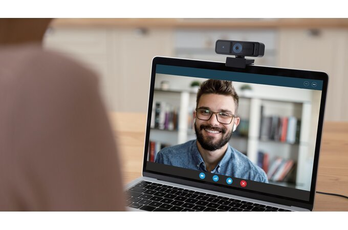 EAN 0085896811756 - Kensington W2000 cámara web 1920 x 1080 Pixeles USB Negro imagen 11