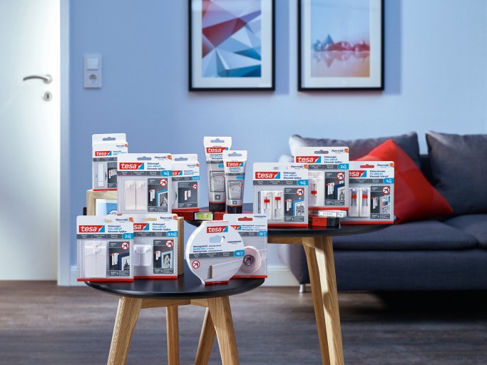 EAN 4042448340474 - TESA 77773-00000 gancho para almacenamiento Interior Gancho universal Blanco 2 pieza(s) imagen 27