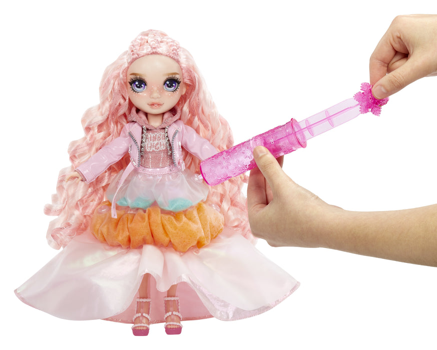 EAN 0035051120827 - Rainbow High Winter Wonderland Doll- Bella (Pink) imagen 3