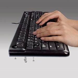 EAN 5099206020917 - Logitech 920-002508 teclado Oficina USB QWERTY Internacional de EE.UU. Negro imagen 5