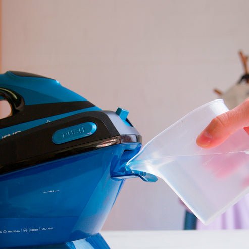 EAN 8414234187888 - Taurus Sliding perfect 2800 2800 W 1,5 L Suela de cerámica Negro, Azul imagen 9