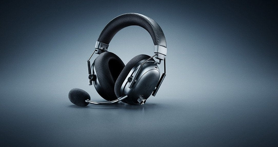 EAN 8887910061152 - Razer BlackShark V3 Pro Auriculares Inalámbrico y alámbrico Diadema Juego USB Tipo C Bluetooth Negro imagen 2