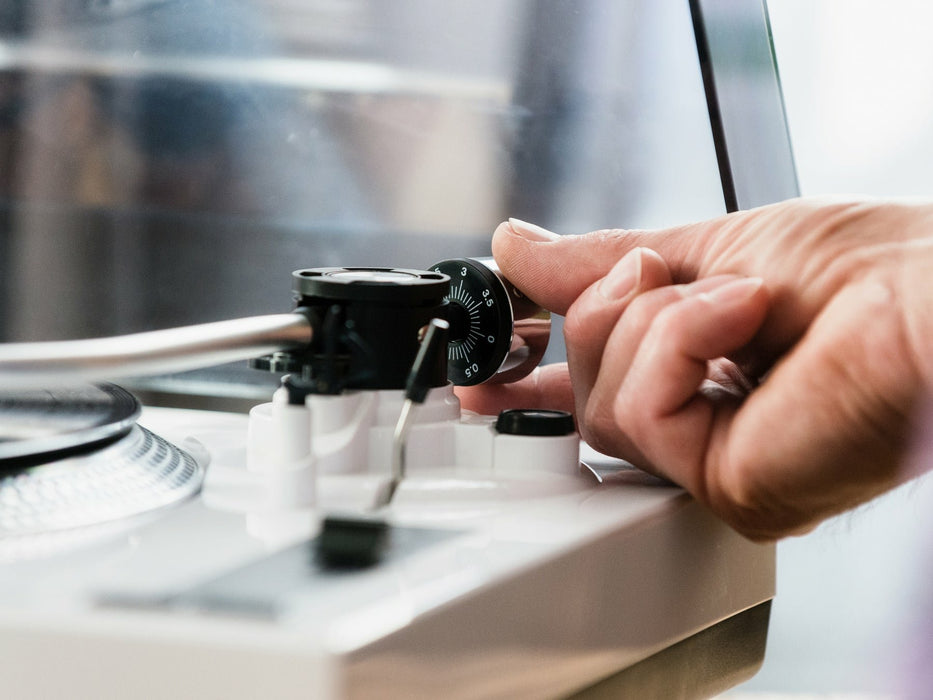 EAN 8711902071990 - Lenco L-3810 Tocadiscos de tracción directa Blanco Manual imagen 8